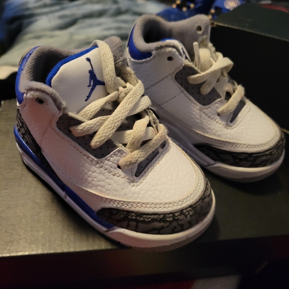 Toddler shoe size 5